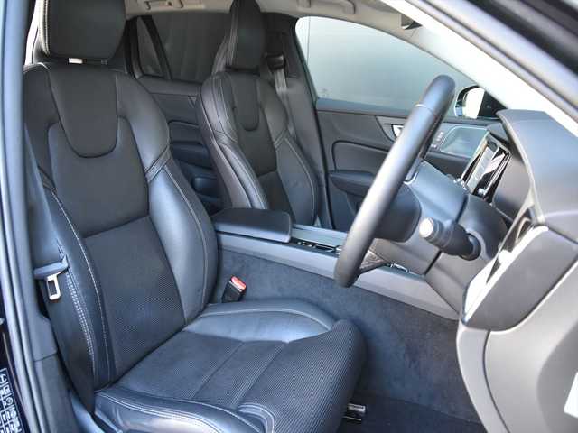 ボルボ ボルボ Ｖ６０ アルティメット B4 和歌山県 2023(令5)年 2.5万km オニキスブラックP 黒革 /Googleナビ /CarPlay /360度カメラ /harman/kardon /オートテールゲート /ACC /BSM /LKA /衝突軽減ブレーキ /HUD /前後ドラレコ /パワーシート /シートヒーター /ベンチレーション /ステアリングヒーター /LEDライト /ETC