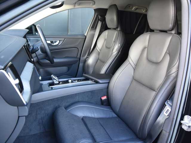 ボルボ ボルボ Ｖ６０ アルティメット B4 和歌山県 2023(令5)年 2.5万km オニキスブラックP 黒革 /Googleナビ /CarPlay /360度カメラ /harman/kardon /オートテールゲート /ACC /BSM /LKA /衝突軽減ブレーキ /HUD /前後ドラレコ /パワーシート /シートヒーター /ベンチレーション /ステアリングヒーター /LEDライト /ETC