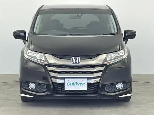 ホンダ オデッセイ アブソルート 大分県 2014(平26)年 9.5万km 黒 純正ディーラーナビ/・フルセグTV/・Bluetooth/・CD/・DVD/バックカメラ/両側パワースライドドア/ビルトインETC/フリップダウンモニター/クルーズコントロール/純正16インチアルミホイール/フォグライト/ステアリングリモコン/ハーフレザーシート/パドルシフト/LEDヘッドライト/プッシュスタート/スマートキー/電動格納ミラー/パワーウィンドウ/パワーステアリング