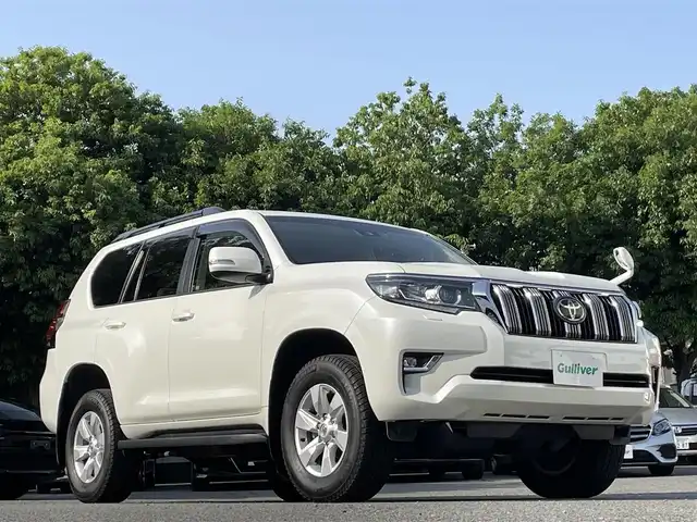 トヨタ ランドクルーザー プラド TX 東京都 2020(令2)年 2.2万km ホワイトパールクリスタルシャイン ワンオーナー/サンルーフ/ブラックルーフレール/純正メモリナビ（NSZT-Y68T）/バックカメラ/・フルセグTV/Bluetoothオーディオ/DVD/純正ドライブレコーダー（DRT-H68A）/Toyota Safety Sense/・プリクラッシュセーフティ/・レーンディパーチャーアラート/・オートマチックハイビーム/・レーダークルーズコントロール（ブレーキ制御付）/純正アルミホイール/純正フロアマット/保証書/取扱説明書/スペアキー