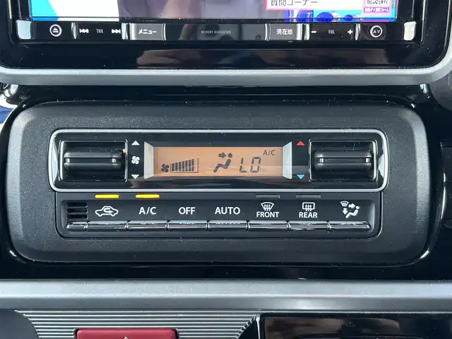 スズキ スペーシア カスタム HYBRID XS ターボ 長崎県 2019(平31)年 10.1万km ピュアホワイトP (株)IDOMが運営する【じしゃロン長崎店】の自社ローン専用車両になりますこちらは現金またはオートローンご利用時の価格です。自社ローンご希望の方は別途その旨お申付け下さい/両側パワースライドドア　/ナビ　/バックカメラ　/衝突被害軽減ブレーキ　/レーンアシスト　/シートヒーター　/ハーフレザーシート　/ＬＥＤヘッドライト/オートライト/フォグランプ　/ドラレコ　/パドルシフト　/コーナーセンサー　/アイドリングストップ