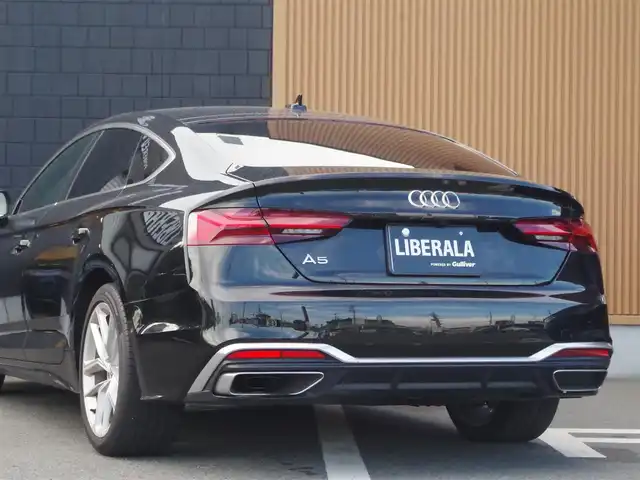 アウディ Ａ５ SB 35TDI Sライン 埼玉県 2021(令3)年 1.9万km ミトスブラックメタリック ブラックハーフレザーシート/アダプティブクルーズコントロール/バーチャルコックピット/CarPlay/パークセンサー/ブラインドスポットモニター/全周囲カメラ/純正ナビ/ドラレコ/ETC/置くだけ充電/前席シートヒーター