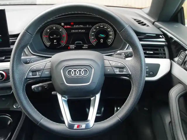 アウディ Ａ５ SB 35TDI Sライン 埼玉県 2021(令3)年 1.9万km ミトスブラックメタリック ブラックハーフレザーシート/アダプティブクルーズコントロール/バーチャルコックピット/CarPlay/パークセンサー/ブラインドスポットモニター/全周囲カメラ/純正ナビ/ドラレコ/ETC/置くだけ充電/前席シートヒーター