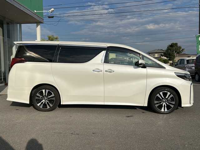 トヨタ アルファード S Cパッケージ 香川県 2019(令1)年 4.4万km ホワイトパールクリスタルシャイン 社外１０インチナビ/フリップダウンモニター/両側パワースライドドア/デジタルインナーミラー/ブラインドスポットモニター/パワーバックドア/3眼LED/ETC/バックカメラ/オートマチックハイビーム
