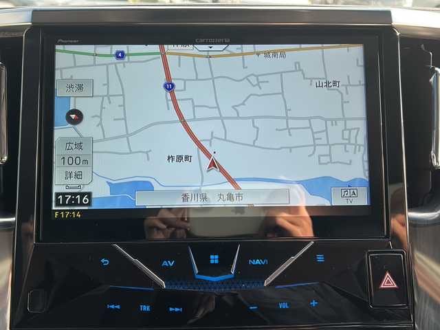 トヨタ アルファード S Cパッケージ 香川県 2019(令1)年 4.4万km ホワイトパールクリスタルシャイン 社外１０インチナビ/フリップダウンモニター/両側パワースライドドア/デジタルインナーミラー/ブラインドスポットモニター/パワーバックドア/3眼LED/ETC/バックカメラ/オートマチックハイビーム