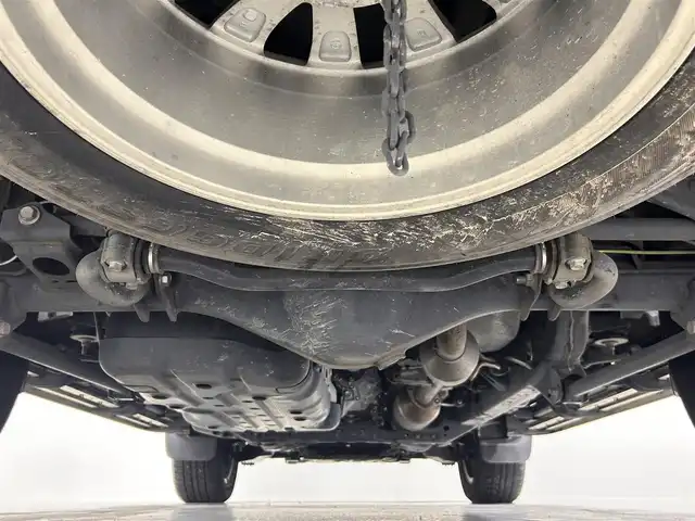 トヨタ ランドクルーザー プラド TX Lパッケージ 佐賀県 2023(令5)年 3万km ブラック 純正9インチナビ/フルセグTV/CD/DVD/Bluetooth/バックカメラ/サンルーフ/モデリスタエアロ/運転席・助手席サイドステップ/衝突被害軽減システム/レーダークルーズコントロール/レーンアシスト/ロードサインアシスト/先行車発進お知らせ機能/オートライト/オートマチックハイビーム/LEDヘッドライト/LEDフォグライト/クリアランスソナー/ビルトインETC/運転席・助手席シートヒーター/運転席・助手席エアシート/運転席・助手席パワーシート/レザーシート/ISOFIX対応/純正19インチアルミホイール/ルーフレール/４WD/純正フロアマット/スマートキー/スペアキー×１