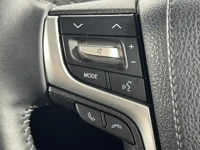 トヨタ ランドクルーザー プラド TX Lパッケージ 佐賀県 2023(令5)年 3万km ブラック 純正9インチナビ/フルセグTV/CD/DVD/Bluetooth/バックカメラ/サンルーフ/モデリスタエアロ/運転席・助手席サイドステップ/衝突被害軽減システム/レーダークルーズコントロール/レーンアシスト/ロードサインアシスト/先行車発進お知らせ機能/オートライト/オートマチックハイビーム/LEDヘッドライト/LEDフォグライト/クリアランスソナー/ビルトインETC/運転席・助手席シートヒーター/運転席・助手席エアシート/運転席・助手席パワーシート/レザーシート/ISOFIX対応/純正19インチアルミホイール/ルーフレール/４WD/純正フロアマット/スマートキー/スペアキー×１