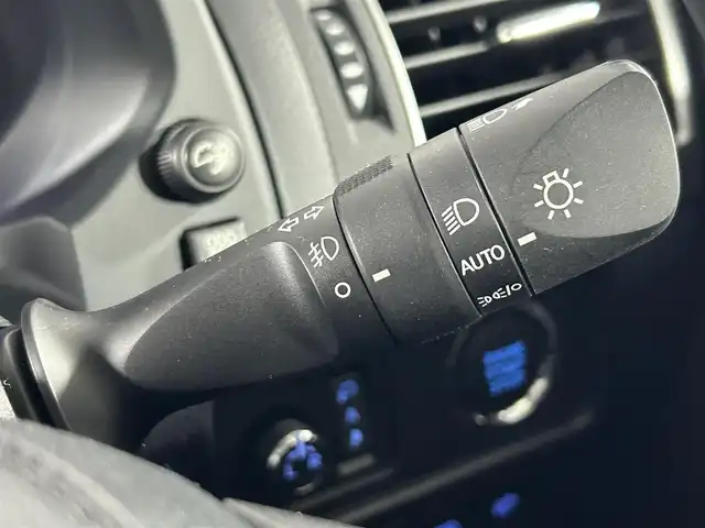 トヨタ ランドクルーザー プラド TX Lパッケージ 佐賀県 2023(令5)年 3万km ブラック 純正9インチナビ/フルセグTV/CD/DVD/Bluetooth/バックカメラ/サンルーフ/モデリスタエアロ/運転席・助手席サイドステップ/衝突被害軽減システム/レーダークルーズコントロール/レーンアシスト/ロードサインアシスト/先行車発進お知らせ機能/オートライト/オートマチックハイビーム/LEDヘッドライト/LEDフォグライト/クリアランスソナー/ビルトインETC/運転席・助手席シートヒーター/運転席・助手席エアシート/運転席・助手席パワーシート/レザーシート/ISOFIX対応/純正19インチアルミホイール/ルーフレール/４WD/純正フロアマット/スマートキー/スペアキー×１