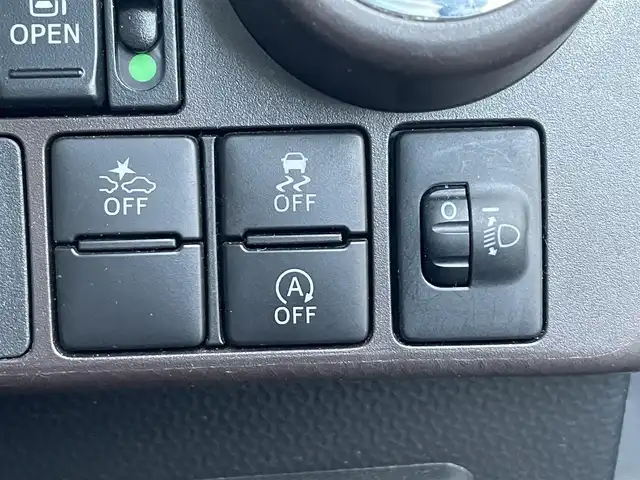 トヨタ タンク G S 佐賀県 2018(平30)年 8.1万km ブラックマイカメタリック ワンオーナー　クルーズコントロール　純正ＳＤナビ(地図SD故障)　バックカメラ　フルセグＴＶ　ＥＴＣ　両側パワースライドドア　オートライト　バックセンサー　プッシュスタート　スペアキー