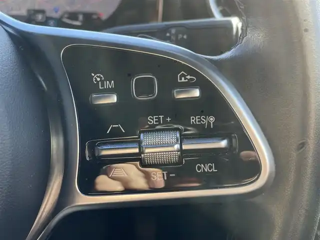 メルセデス・ベンツ ＣＬＡ１８０ Sブレイク 栃木県 2021(令3)年 4.4万km デジタルホワイト レーダーセーフティパッケージ/アドバンスドパッケージ/ナビゲーションパッケージ /（AM/FM/Bluetooth/USB)/フルセグ/純正前後ドラレコ　/フットトランクオープナー　/HUD　　 /ハーフレザー /パワーシート（D/N)/シートヒーター /LED　/アダプティブクルーズコントロール /BSM