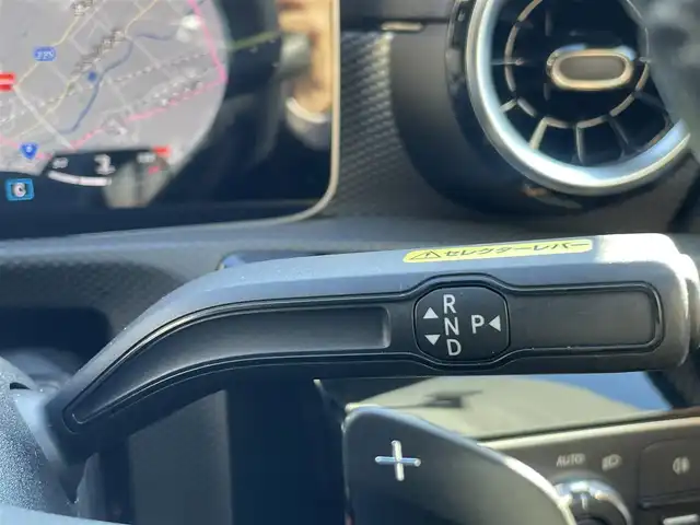 メルセデス・ベンツ ＣＬＡ１８０ Sブレイク 栃木県 2021(令3)年 4.4万km デジタルホワイト レーダーセーフティパッケージ/アドバンスドパッケージ/ナビゲーションパッケージ /（AM/FM/Bluetooth/USB)/フルセグ/純正前後ドラレコ　/フットトランクオープナー　/HUD　　 /ハーフレザー /パワーシート（D/N)/シートヒーター /LED　/アダプティブクルーズコントロール /BSM