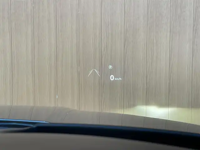 ジャガー Ｅペース R ダイナミック 愛知県 2019(令1)年 6.6万km ガンＭ 純正ナビ/360度カメラ/フルセグTV/Bluetooth/黒革シート/シートヒーター/ACC/レーンキープ/ブラインドスポット/ヘッドアップディスプレイ/パワーバックドア/純正20インチブラックアルミ/LEDヘッドライト/ETC