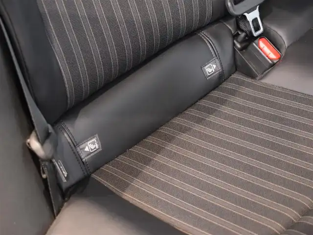 トヨタ アクア Z 神奈川県 2022(令4)年 1.3万km ブラックマイカ