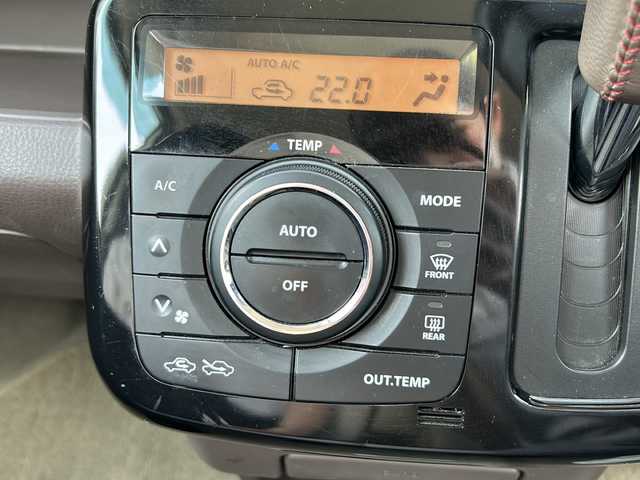 日産 モコ ドルチェX 大阪府 2014(平26)年 10.6万km スノーパールホワイト 純正メモリナビ/・AM/FM/CD/DVD/Bluetooth/・フルセグテレビ/アイドリングストップ/盗難防止装置/オートライト/オートエアコン/プッシュスタートボタン/スマートキー×2/ステアリングリモコン/純正14インチアルミホイール/12V充電器/純正フロアマット/ドアバイザー/保証書/取扱説明書