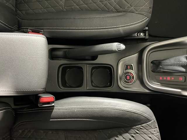 スズキ エスクード 1．4 ターボ 福岡県 2020(令2)年 2.3万km クールホワイトパール ケンウッド製社外ナビ/クルーズコントロール/シートヒーター(運転席+助手席)/Bluetooth/フルセグ/ETC/ターボエンジン/パドルシフト/ABS/レーンキープ/ブラインドスポットアシスト/バックカメラ/横滑り防止装置/衝突被害軽減システム/アイドリングストップ/純正アルミ/ダウンヒルアシスト/USB/DVD/HDMI/スペアキー/スマートキー/プッシュスタート/オートライト