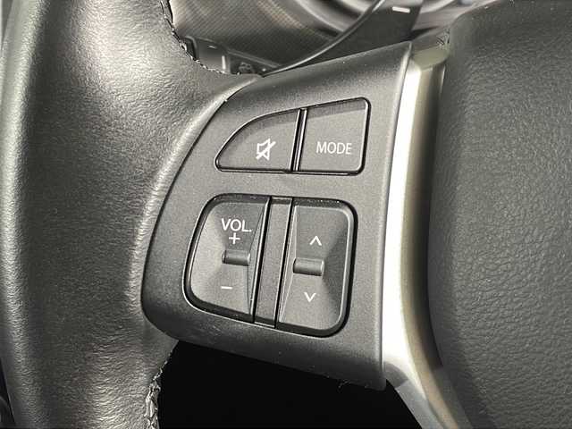 スズキ エスクード 1．4 ターボ 福岡県 2020(令2)年 2.3万km クールホワイトパール ケンウッド製社外ナビ/クルーズコントロール/シートヒーター(運転席+助手席)/Bluetooth/フルセグ/ETC/ターボエンジン/パドルシフト/ABS/レーンキープ/ブラインドスポットアシスト/バックカメラ/横滑り防止装置/衝突被害軽減システム/アイドリングストップ/純正アルミ/ダウンヒルアシスト/USB/DVD/HDMI/スペアキー/スマートキー/プッシュスタート/オートライト