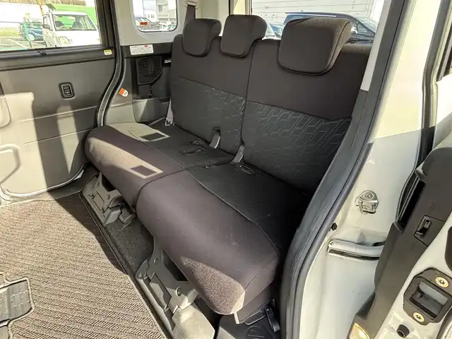 トヨタ タンク カスタムG 大分県 2020(令2)年 3.1万km パールホワイトⅢ ・社外ナビ/・バックカメラ/・両側パワースライドドア/・コーナーセンサー/・クルーズコントロール/・スマートアシスト/・ドライブレコーダー/・ETC/・オートエアコン/・オートハイビーム/・スマートキー/・プッシュスタート