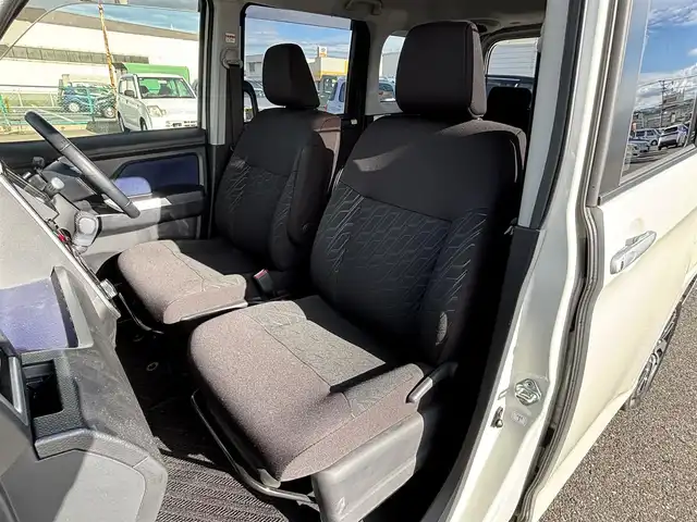 トヨタ タンク カスタムG 大分県 2020(令2)年 3.1万km パールホワイトⅢ ・社外ナビ/・バックカメラ/・両側パワースライドドア/・コーナーセンサー/・クルーズコントロール/・スマートアシスト/・ドライブレコーダー/・ETC/・オートエアコン/・オートハイビーム/・スマートキー/・プッシュスタート