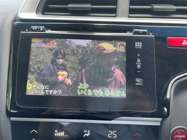 ホンダ フィット ハイブリット Lパッケージ 鳥取県 2013(平25)年 14.1万km プレミアムホワイトパール HONDAインターナビ/・フルセグ/・Bluetooth/・HDMI/バックカメラ/スマートキー/プッシュスタート/ビルトインETC/クルーズコントロール/タッチパネルAAC/ハーフレザーシート/社外15AW/オートライト/LEDヘッドライト/ABS/Wエアバック/サイドエアバック /カーテンエアバック