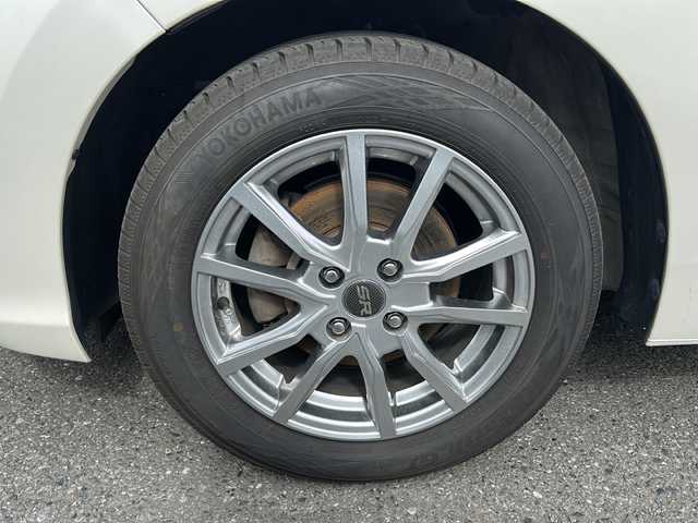 ホンダ フィット 13G L ホンダセンシング 埼玉県 2018(平30)年 5.4万km プレミアムホワイトパールⅡ ホンダセンシング/ ・衝突軽減ブレーキ/ ・誤発進抑制機能/ ・車線維持支援システム/ ・先行車発進お知らせ機能/ ・標識認識機能/純正メモリーナビゲーション(VXM-184VFi)/(AM/FM/CD/DVD/BT/USB/フルセグＴＶ)/バックカメラ/社外前後ドライブレコーダー(DRY-TW7550d)/ビルトインＥＴＣ/追従型クルーズコントロール/ＬＥＤヘッドライト/オートライト/フォグランプ/純正フロアマット/ドアバイザー/スペアキー１ヶ/保証書