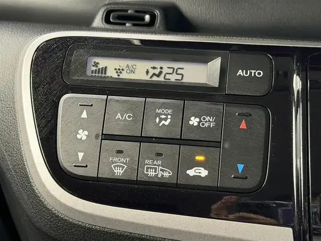 ホンダ Ｎ ＢＯＸ カスタム ターボ SSパッケージ 大阪府 2014(平26)年 2.1万km プレミアムダイナミックブルーパール 純正ナビTV バックカメラ 両側パワースライドドア シートヒーター クルーズコントロール 衝突軽減ブレーキ スマートキー プッシュスタート アイドリングストップ オートライト HIDヘッドライト ETC