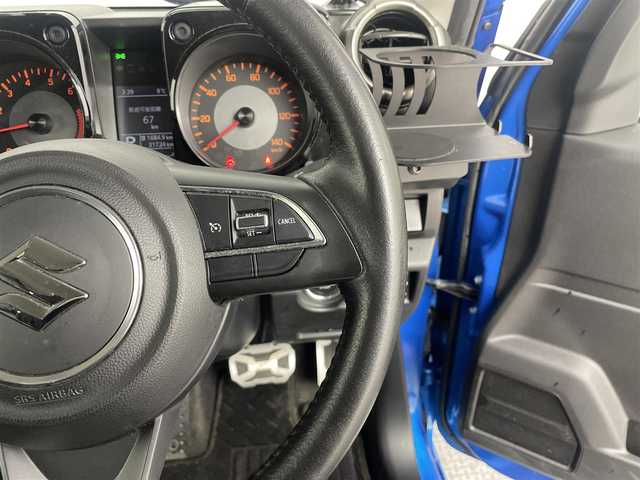 スズキ ジムニー XC 道央・札幌 2019(平31)年 3.2万km ブリスクブルーメタリック/ブラック2トーンルーフ ・４WD/・衝突被害軽減ブレーキ/・レーンキープアシスト/・オートハイビーム/・クルーズコントロール/・ダウンヒルアシスト/・シートヒーター/・アイドリングストップ/・社外ディスプレイオーディオ/・バックカメラ/・Bluetooth/・CD/DVD/・ETC/・ドライブレコーダー/・LEDヘッドライト/・純正マッドフラップ/・スマートキー/・プッシュスタート/・横滑り防止装置/・電格ミラー/・全席シートカバー
