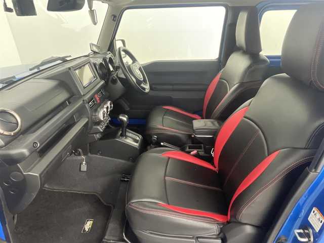 スズキ ジムニー XC 道央・札幌 2019(平31)年 3.2万km ブリスクブルーメタリック/ブラック2トーンルーフ ・４WD/・衝突被害軽減ブレーキ/・レーンキープアシスト/・オートハイビーム/・クルーズコントロール/・ダウンヒルアシスト/・シートヒーター/・アイドリングストップ/・社外ディスプレイオーディオ/・バックカメラ/・Bluetooth/・CD/DVD/・ETC/・ドライブレコーダー/・LEDヘッドライト/・純正マッドフラップ/・スマートキー/・プッシュスタート/・横滑り防止装置/・電格ミラー/・全席シートカバー