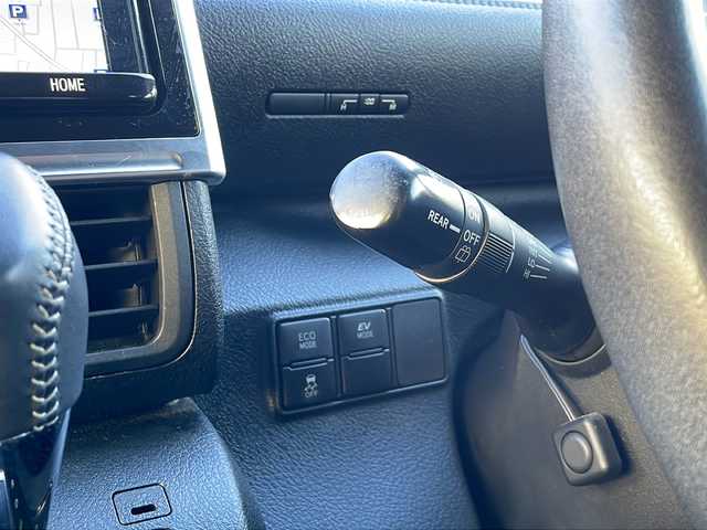 トヨタ シエンタ ハイブリッド G クエロ 東京都 2021(令3)年 3.5万km ブラックマイカ/エアーイエロー 2トーン ワンオーナー/純正メモリーナビ(MSZT-Y68T)/フルセグTV/CD/DVD/Bluetooth/SD/FM/AM/バックカメラ　ETC2.0/前後ろドライブレコーダー/両側パワースライドドア/プリクラッシュセーフティ/レーンディパーチャーアラート/パーキングサポートブレーキ/オートマチックハイビーム/先行車発進告知/前後クリアランスソナー/クルーズコントロール/ステアリングスイッチ/LEDヘッドライト/フォグランプ/オートライト/D/Nシートヒーター/ステアリングヒーター/スマートキー×２/前席、荷室100V電源/新車時保証書　取扱説明書/純正15インチアルミ