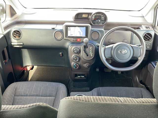 トヨタ ポルテ Y 島根県 2013(平25)年 4.9万km ライトブルーマイカメタリック 社外7インチSDナビゲーション(AVN-Z02i)/フルセグ BT CD DVD SD/バックカメラ/片側パワースライドドア/ETC/ハロゲンライト/フォグライト/ISOFIX/電動格納ミラー/ウィンカーミラー/ドアバイザー/純正フロアマット/スマートキー