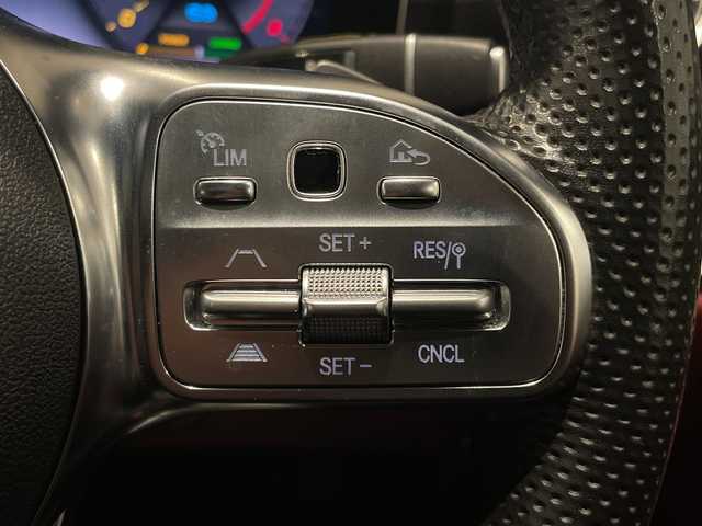 メルセデス・ベンツ ＣＬＳ４５０ 4マチック スポーツ 新潟県 2019(平31)年 3.9万km オブシディアンブラック オプション装備/パナメリカーナグリル/エクスクルーシブパッケージ/・アクティブマルチコントロールシート/・ドライビングダイナミックシート、リラクゼーション機能/・ナッパレーザー/・シートベンチレーター/・アクティブマルチコントロールシートバック/・ヘッドアップディスプレイ/・Brumesterサラウンドシステム/・ガラス・スライディングルーフ/標準装備/HDDナビ【BT/フルセグ/USB/SDカードスロット】/AppleCarPlay、AndroidAuto/ETC2.0/レーダーセーフティパッケージ/・ディスタンスアシスト・ディストロニック/・ステアリングアシスト/・レーンチェンジングアシスト/・エマージェンシーストップアシスト/・ブラインドスポットアシスト/・レーンキーピングアシスト/アダプティブブレーキ(ホールド、ヒルスタート)/アダプティブハイビームアシスト・プラス/360°カメラ/パークトロニック/アクティブパーキングアシスト/パドルシフト/アンビエントライト/フットトランクオープナー/シートヒーター、ベンチレーター