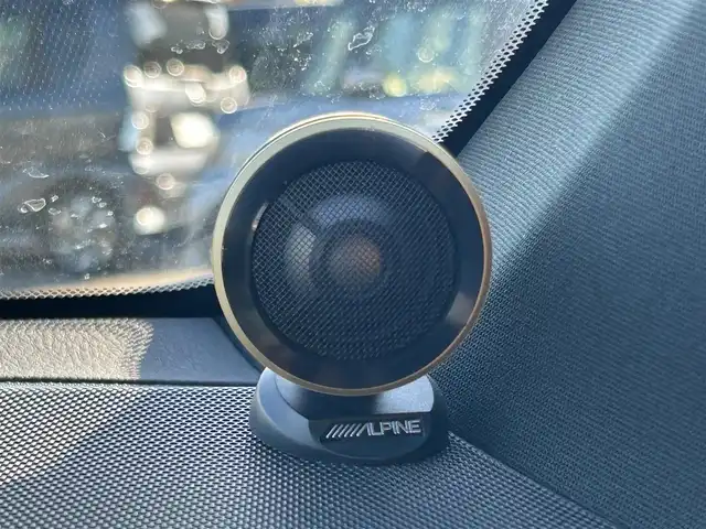 トヨタ ハリアー プレミアム スタイルアッシュ 愛媛県 2016(平28)年 8.4万km ホワイトパールクリスタルシャイン ディーラーオプション純正ナビ/BT/AM・FM/CD/DVD/フルセグTV/ETC/前方ドライブレコーダー/バックカメラ/クルーズコントロール/レーンキープアシスト/衝突軽減システム/横滑り防止装置/ステアリングスイッチ/D+N席パワーシート・シートヒーター/モデリスタエアロパーツ/アルパインツイータ－/純正フロアマット/純正アルミホイール