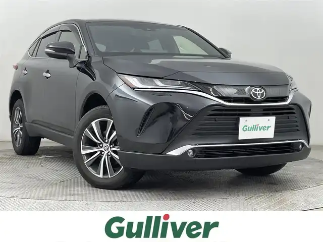 トヨタ ハリアー G 道央・札幌 2022(令4)年 5.6万km プレシャスブラックパール ・4WD/・寒冷地仕様/・純正ディスプレイオーディオ（コネクティッドナビ）/　Miracast/BT/USB/AUX/フルセグTV/・ステアリングスイッチ/・バックカメラ/・ビルトインETC/・純正エンジンスターター/・デジタルインナーミラー/・トヨタセーフティセンス/　PCS/PKSB/LTA/RSA/　先行車発進告知/後退速度抑制/・クリアランスソナー前後/・レーダークルーズコントロール/・横滑り防止装置/・電動パーキングブレーキ/・オートブレーキホールド/・MTモード付AT/・DRIVEモード切替/・オートマチックハイビーム/・オートライト/・LEDヘッドライト/・LEDフォグランプ/・リヤフォグランプ/・ドアミラーウィンカー/・ミラーヒーター/・オートリトラクタブルミラー/・パワーバックドア/・ハーフレザーシート/・D+N席パワーシート/・純正１８インチAW/・純正フロアマット/・ドアバイザー/・プッシュスタート/・スマートキー/・スペアキー/・取/保