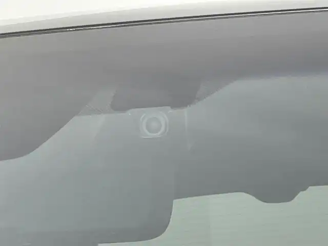 トヨタ ハリアー G 道央・札幌 2022(令4)年 5.6万km プレシャスブラックパール ・4WD/・寒冷地仕様/・純正ディスプレイオーディオ（コネクティッドナビ）/　Miracast/BT/USB/AUX/フルセグTV/・ステアリングスイッチ/・バックカメラ/・ビルトインETC/・純正エンジンスターター/・デジタルインナーミラー/・トヨタセーフティセンス/　PCS/PKSB/LTA/RSA/　先行車発進告知/後退速度抑制/・クリアランスソナー前後/・レーダークルーズコントロール/・横滑り防止装置/・電動パーキングブレーキ/・オートブレーキホールド/・MTモード付AT/・DRIVEモード切替/・オートマチックハイビーム/・オートライト/・LEDヘッドライト/・LEDフォグランプ/・リヤフォグランプ/・ドアミラーウィンカー/・ミラーヒーター/・オートリトラクタブルミラー/・パワーバックドア/・ハーフレザーシート/・D+N席パワーシート/・純正１８インチAW/・純正フロアマット/・ドアバイザー/・プッシュスタート/・スマートキー/・スペアキー/・取/保