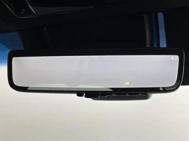 トヨタ ハリアー G 道央・札幌 2022(令4)年 5.6万km プレシャスブラックパール ・4WD/・寒冷地仕様/・純正ディスプレイオーディオ（コネクティッドナビ）/　Miracast/BT/USB/AUX/フルセグTV/・ステアリングスイッチ/・バックカメラ/・ビルトインETC/・純正エンジンスターター/・デジタルインナーミラー/・トヨタセーフティセンス/　PCS/PKSB/LTA/RSA/　先行車発進告知/後退速度抑制/・クリアランスソナー前後/・レーダークルーズコントロール/・横滑り防止装置/・電動パーキングブレーキ/・オートブレーキホールド/・MTモード付AT/・DRIVEモード切替/・オートマチックハイビーム/・オートライト/・LEDヘッドライト/・LEDフォグランプ/・リヤフォグランプ/・ドアミラーウィンカー/・ミラーヒーター/・オートリトラクタブルミラー/・パワーバックドア/・ハーフレザーシート/・D+N席パワーシート/・純正１８インチAW/・純正フロアマット/・ドアバイザー/・プッシュスタート/・スマートキー/・スペアキー/・取/保