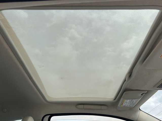 フィアット ５００Ｃ 1．4 16V ラウンジ 岐阜県 2010(平22)年 5.4万km 白 ガラスルーフ/純正オーディオ/社外デジタルインナーミラー/前後ドライブレコーダー/キーレス