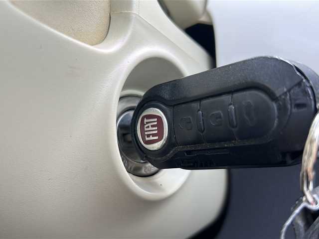 フィアット ５００Ｃ 1．4 16V ラウンジ 岐阜県 2010(平22)年 5.4万km 白 ガラスルーフ/純正オーディオ/社外デジタルインナーミラー/前後ドライブレコーダー/キーレス