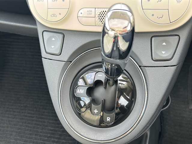 フィアット ５００Ｃ 1．4 16V ラウンジ 岐阜県 2010(平22)年 5.4万km 白 ガラスルーフ/純正オーディオ/社外デジタルインナーミラー/前後ドライブレコーダー/キーレス