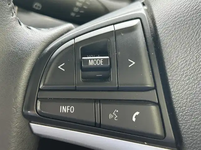 スズキ スペーシア ギア HYBRID XZ 福島県 2019(平31)年 3.4万km アクティブイエロー/ガンメタリック2トーン ・純正サイドデカール/・純正ナビ(CN-RZ843)/(DVD/CD/Bluetooth/ワンセグTV/SD)/・全方位モニター/・ETC/・前方ドライブレコーダー/・両側パワースライドドア/・デュアルセンサーブレーキサポート/・車線維持支援機能/・オートライト/・LEDヘッドライト/・シートヒーター/・ルーフレール/・スマートキー/・プッシュスタート/・純正14インチアルミホイール/・純正ゴムマット