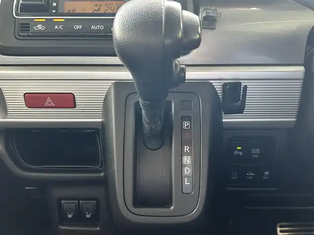 スズキ スペーシア ギア HYBRID XZ 福島県 2019(平31)年 3.4万km アクティブイエロー/ガンメタリック2トーン ・純正サイドデカール/・純正ナビ(CN-RZ843)/(DVD/CD/Bluetooth/ワンセグTV/SD)/・全方位モニター/・ETC/・前方ドライブレコーダー/・両側パワースライドドア/・デュアルセンサーブレーキサポート/・車線維持支援機能/・オートライト/・LEDヘッドライト/・シートヒーター/・ルーフレール/・スマートキー/・プッシュスタート/・純正14インチアルミホイール/・純正ゴムマット