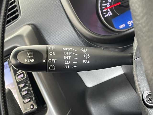 ダイハツ ムーヴ コンテ カスタム RS 埼玉県 2014(平26)年 9.5万km パールホワイトⅢ 純正ナビ　バックカメラ　キセノンヘッドライト　スマートキー　純正アルミホイール　純正フロアマット　ＵＳＢ　ＤＶＤ再生　地デジＴＶ　電動格納ミラー　オートエアコン　ターボ　革巻きステアリング