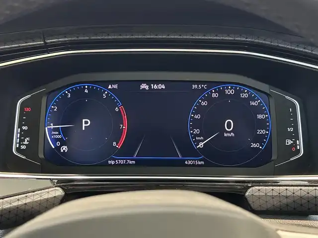フォルクスワーゲン ＶＷ Ｔ－クロス TSI スタイル 岐阜県 2021(令3)年 4.3万km 黒 Discover　Proパッケージ/純正SSDナビゲーションシステム/ Bluetooth/AppleCarPlay/Android Auto/セーフティプロパッケージ/テクノロジーパッケージ/アダプティブクルーズコントロール/レーンキープアシストシステム/ドライバー疲労検知システム/ハイビームアシスト/プリクラッシュブレーキシステム（Front Assist）/ブラインドスポットディテクション/リアトラフィックアラート/バックカメラ/ルーフレール/ETC2.0/前後ドライブレコーダー/純正フロアマット