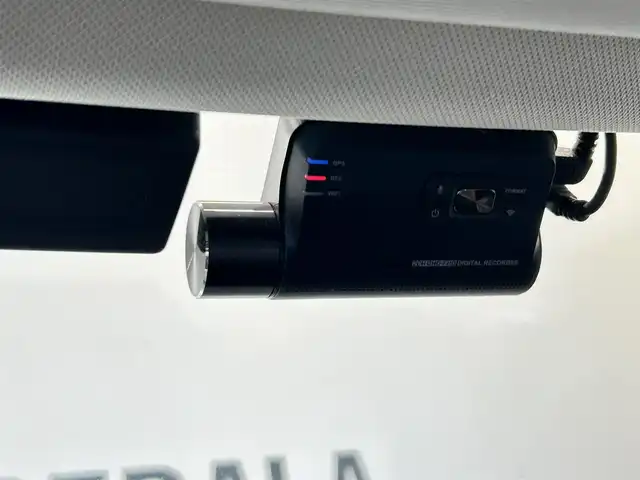 フォルクスワーゲン ＶＷ Ｔ－クロス TSI スタイル 岐阜県 2021(令3)年 4.3万km 黒 Discover　Proパッケージ/純正SSDナビゲーションシステム/ Bluetooth/AppleCarPlay/Android Auto/セーフティプロパッケージ/テクノロジーパッケージ/アダプティブクルーズコントロール/レーンキープアシストシステム/ドライバー疲労検知システム/ハイビームアシスト/プリクラッシュブレーキシステム（Front Assist）/ブラインドスポットディテクション/リアトラフィックアラート/バックカメラ/ルーフレール/ETC2.0/前後ドライブレコーダー/純正フロアマット