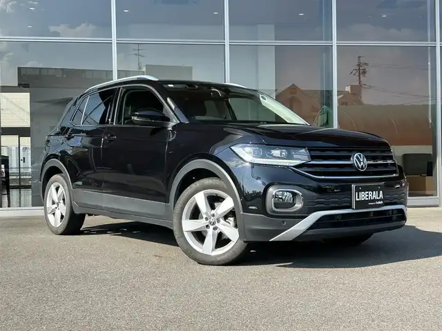 フォルクスワーゲン ＶＷ Ｔ－クロス TSI スタイル 岐阜県 2021(令3)年 4.3万km 黒 Discover　Proパッケージ/純正SSDナビゲーションシステム/ Bluetooth/AppleCarPlay/Android Auto/セーフティプロパッケージ/テクノロジーパッケージ/アダプティブクルーズコントロール/レーンキープアシストシステム/ドライバー疲労検知システム/ハイビームアシスト/プリクラッシュブレーキシステム（Front Assist）/ブラインドスポットディテクション/リアトラフィックアラート/バックカメラ/ルーフレール/ETC2.0/前後ドライブレコーダー/純正フロアマット
