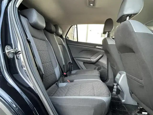 フォルクスワーゲン ＶＷ Ｔ－クロス TSI スタイル 岐阜県 2021(令3)年 4.3万km 黒 Discover　Proパッケージ/純正SSDナビゲーションシステム/ Bluetooth/AppleCarPlay/Android Auto/セーフティプロパッケージ/テクノロジーパッケージ/アダプティブクルーズコントロール/レーンキープアシストシステム/ドライバー疲労検知システム/ハイビームアシスト/プリクラッシュブレーキシステム（Front Assist）/ブラインドスポットディテクション/リアトラフィックアラート/バックカメラ/ルーフレール/ETC2.0/前後ドライブレコーダー/純正フロアマット
