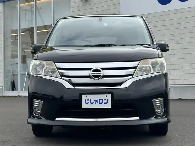 日産 セレナ ハイウェイスター Vセレクション 道北・旭川 2012(平24)年 10.6万km スーパーブラック (株)IDOMが運営する【じしゃロン旭川店】の自社ローン専用車両になります。こちらは現金またはオートローンご利用時の価格です。自社ローンご希望の方は別途その旨お申付け下さい/　/・社外ナビ(CD/DVD/BT/SD/フルセグ)/・バックカメラ/・ETC/・クルーズコントロール/・両側パワースライドドア/・積込サマータイヤ 195/65R15