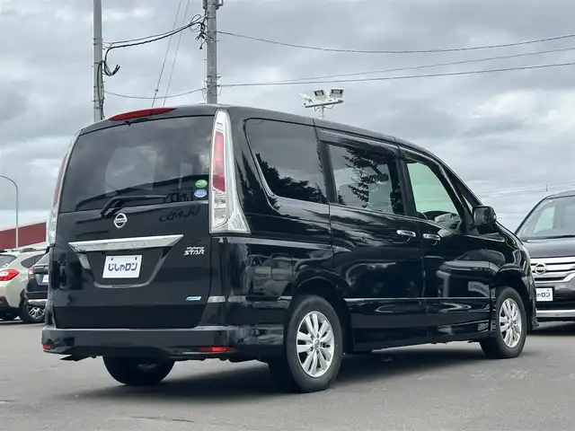 日産 セレナ ハイウェイスター Vセレクション 道北・旭川 2012(平24)年 10.6万km スーパーブラック (株)IDOMが運営する【じしゃロン旭川店】の自社ローン専用車両になります。こちらは現金またはオートローンご利用時の価格です。自社ローンご希望の方は別途その旨お申付け下さい/　/・社外ナビ(CD/DVD/BT/SD/フルセグ)/・バックカメラ/・ETC/・クルーズコントロール/・両側パワースライドドア/・積込サマータイヤ 195/65R15