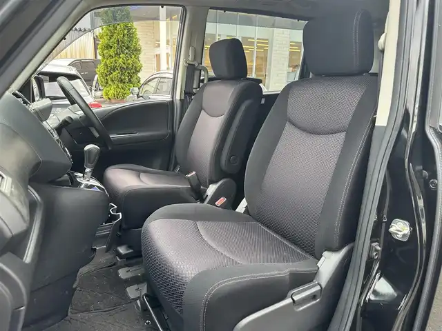 日産 セレナ ハイウェイスター Vセレクション 道北・旭川 2012(平24)年 10.6万km スーパーブラック (株)IDOMが運営する【じしゃロン旭川店】の自社ローン専用車両になります。こちらは現金またはオートローンご利用時の価格です。自社ローンご希望の方は別途その旨お申付け下さい/　/・社外ナビ(CD/DVD/BT/SD/フルセグ)/・バックカメラ/・ETC/・クルーズコントロール/・両側パワースライドドア/・積込サマータイヤ 195/65R15