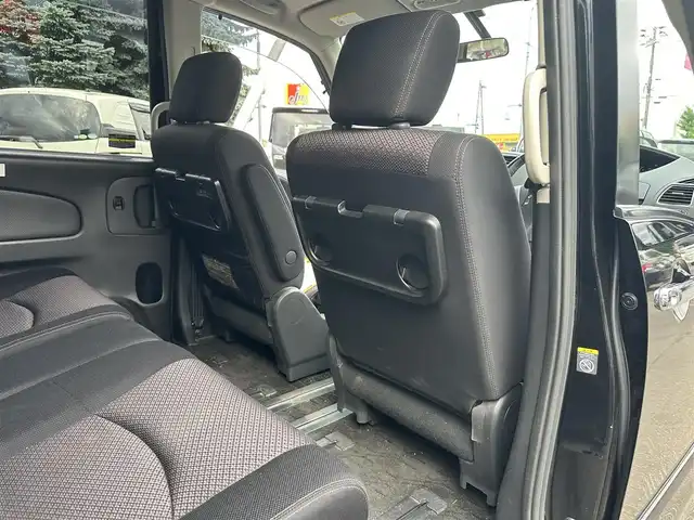日産 セレナ ハイウェイスター Vセレクション 道北・旭川 2012(平24)年 10.6万km スーパーブラック (株)IDOMが運営する【じしゃロン旭川店】の自社ローン専用車両になります。こちらは現金またはオートローンご利用時の価格です。自社ローンご希望の方は別途その旨お申付け下さい/　/・社外ナビ(CD/DVD/BT/SD/フルセグ)/・バックカメラ/・ETC/・クルーズコントロール/・両側パワースライドドア/・積込サマータイヤ 195/65R15