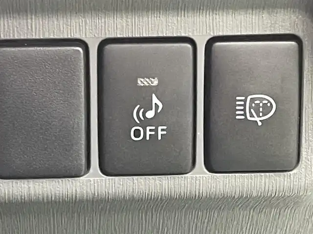 トヨタ プリウス α G ツーリングセレクション 宮城県 2011(平23)年 6.7万km ホワイトパールクリスタルシャイン ワンオーナー/社外オーディオ/（ＦＭ／ＡＭ／ＣＤ／ＡＵＸ／ＵＳＢ）　/パノラマルーフ　/クルーズコントロール　/オートライト　/スマートキー　/プッシュスタート　/ＥＴＣ/スタッドレスタイヤ社外AW/(215/50R17)