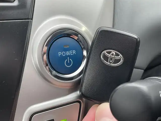 トヨタ プリウス α G ツーリングセレクション 宮城県 2011(平23)年 6.7万km ホワイトパールクリスタルシャイン ワンオーナー/社外オーディオ/（ＦＭ／ＡＭ／ＣＤ／ＡＵＸ／ＵＳＢ）　/パノラマルーフ　/クルーズコントロール　/オートライト　/スマートキー　/プッシュスタート　/ＥＴＣ/スタッドレスタイヤ社外AW/(215/50R17)